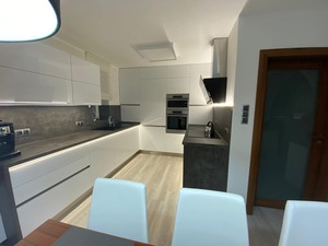 Montáž osvětlení kuchyňské linky