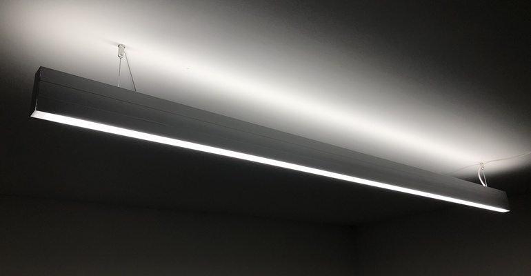 Zakázkové lineární svítidla