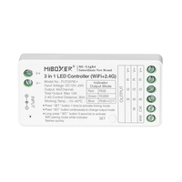 WIFI LED přijímač 3v1 pro RGB/RGBW/RGB+CCT LED pásky, Boxer, WIFI + 2,4Ghz, 12-24VDC, 12A, Mi-light, FUT037W+ WIFI LED přijímač 3v1 pro RGB/RGBW/RGB+CCT LED pásky, Boxer, WIFI + 2,4Ghz, 12-24VDC, 12A, Mi-light, FUT037W+