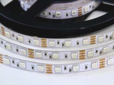 RGB LED pásek 300SMD vnitřní záruka 3 roky, IP20, 14,4W/m, 12V