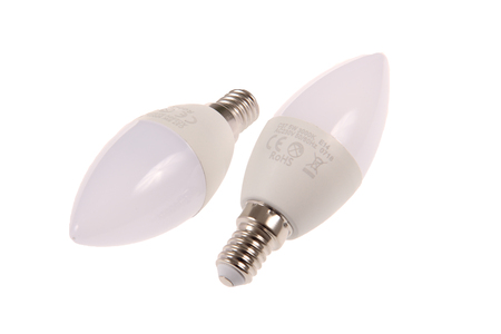 LED žárovka E14 SVC37 5W svíčka