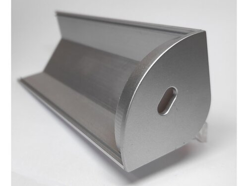 Koncovka pro profil CORNER 4 s otvorem, stříbrná Koncovka pro profil CORNER 4 s otvorem, stříbrná 1