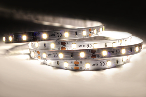 LED pásek HQS 9,6W/m, 8mm,  24V, IP33, 120LED/m, SMD 2835, Ra 80 1