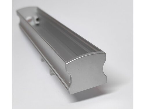 Koncovka profilu SURFACE 2 plná, stříbrná Koncovka profilu SURFACE 2 plná, stříbrná 1