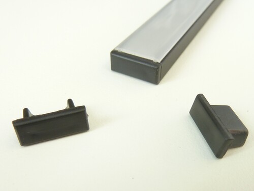 Koncovka profilu Mikro 2 černá Koncovka profilu Mikro 2 černá 1