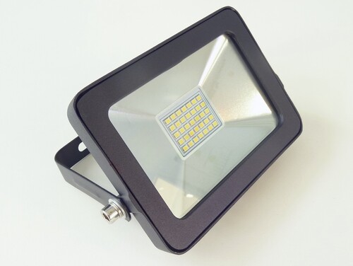 LED reflektor RB15W černý 15W LED reflektor RB15W černý 15W 1
