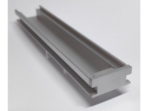 Koncovka profilu FLOOR, plná, stříbrná 1