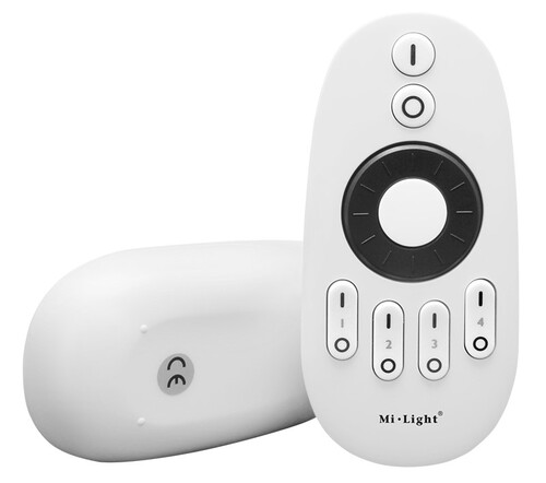 4 kanálový ovladač pro Jednobarevné a CCT pásky ,2.4GHz RF, FUT006 Mi-Light 4 kanálový ovladač pro Jednobarevné a CCT pásky ,2.4GHz RF, FUT006 Mi-Light 1