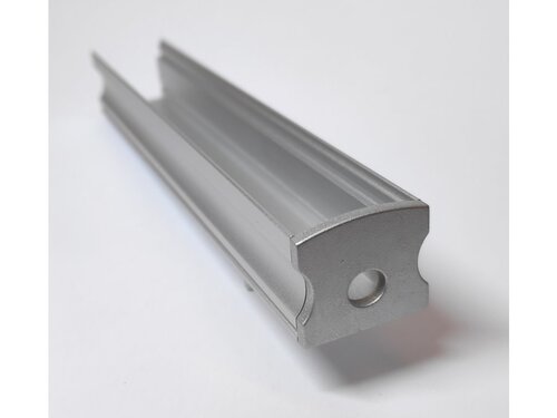 Koncovka profilu SURFACE 2 s otvorem, stříbrná Koncovka profilu SURFACE 2 s otvorem, stříbrná 1