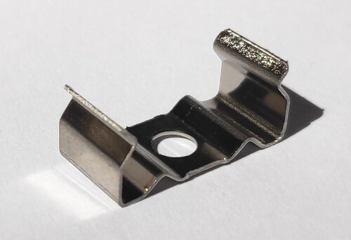 Úchyt profilu Surface 1, kov Úchyt profilu Surface 1, kov 1